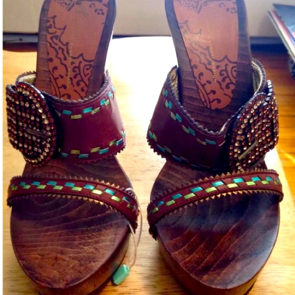 Giuseppe Zanotti Rare Wooden Crystal Heels 😻🤩❤️ - Picture 2 of 7